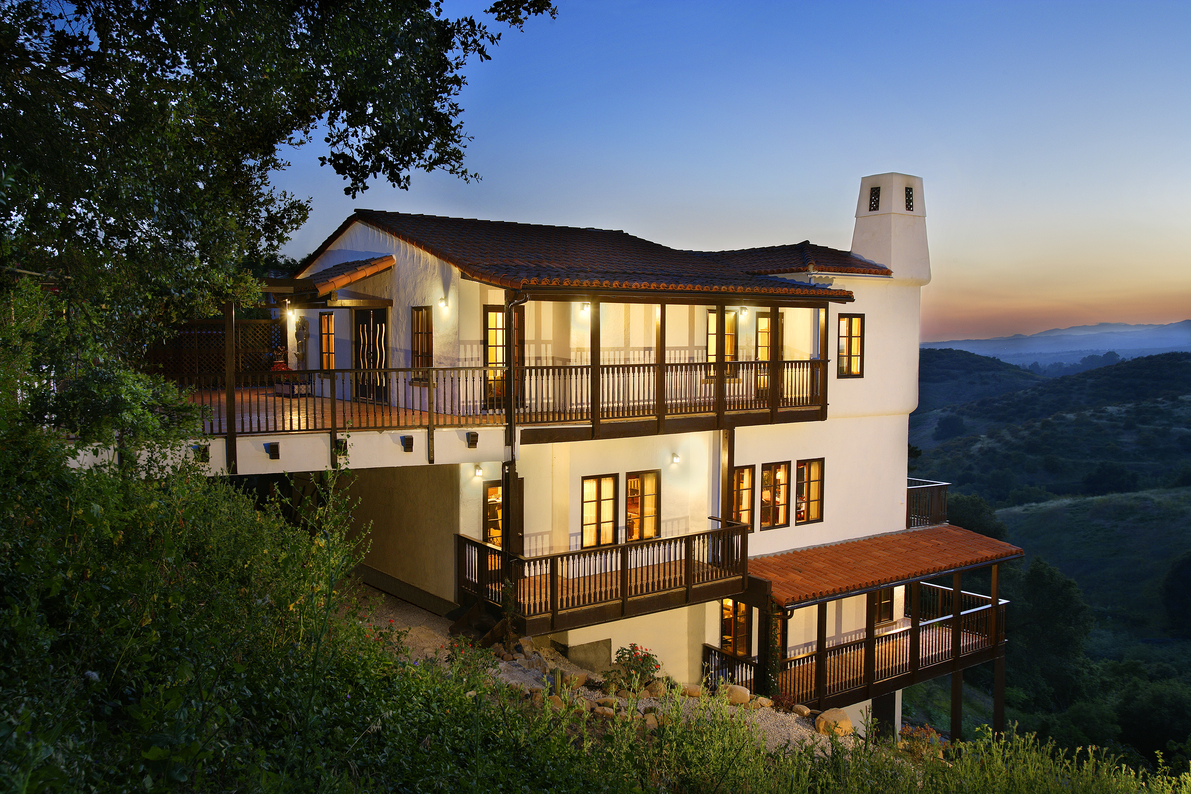 MISSION CANYON RETREAT